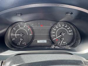Toyota Hilux 2.4GD single cab S (aircon) - Image 9
