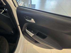 Kia Picanto 1.0 Style automatic - Image 12