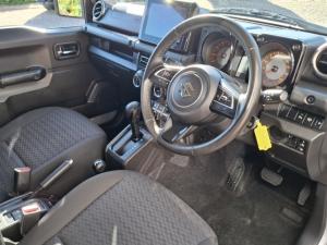 Suzuki Jimny 1.5 GLX AllGrip 5-door auto - Image 6