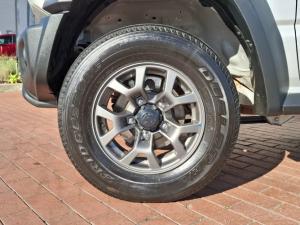 Suzuki Jimny 1.5 GLX AllGrip 5-door auto - Image 9