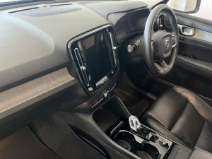 Volvo XC40 T5 AWD Inscription - Image 8