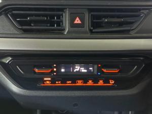 Suzuki Swift 1.2 GL - Image 8