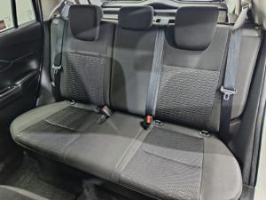 Suzuki Swift 1.2 GL - Image 9