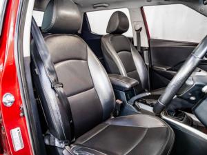 Mahindra XUV300 1.5TD W8 - Image 9