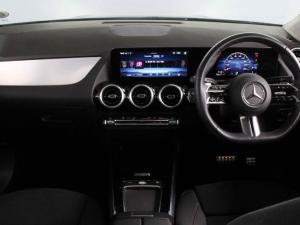 Mercedes-Benz GLA GLA200d Progressive - Image 7
