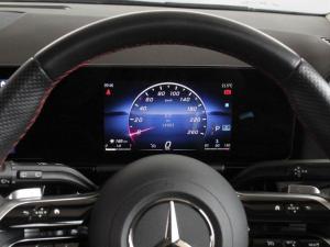 Mercedes-Benz GLA GLA200d Progressive - Image 8