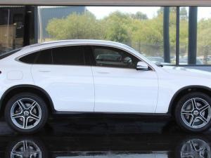 Mercedes-Benz GLC GLC300d coupe 4Matic - Image 4