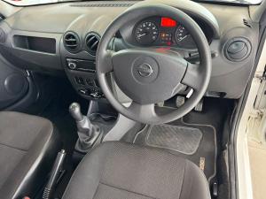 Nissan NP200 1.6i safety pack (aircon) - Image 15