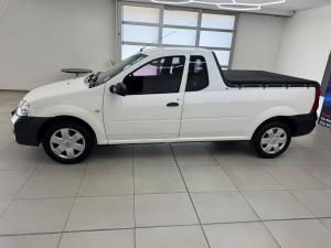 Nissan NP200 1.6i safety pack (aircon) - Image 7