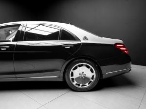 Mercedes-Benz S-Class S560 L - Image 4