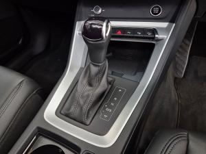 Audi Q3 40TFSI quattro S line - Image 6
