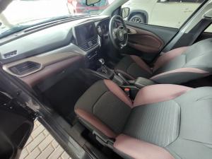 Toyota Starlet Cross 1.5 XS auto - Image 7