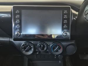 Toyota Hilux 2.4GD-6 Xtra cab Raider auto - Image 13