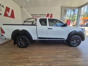 Toyota Hilux 2.4GD-6 Xtra cab Raider auto - Image 3