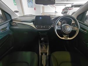 Toyota Starlet 1.5 XR manual - Image 6