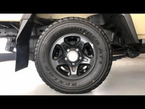 Toyota Land Cruiser 79 2.8GD-6 double cab auto - Image 20