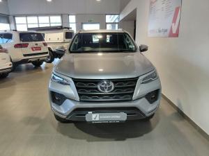 Toyota Fortuner 2.4GD-6 4x4 - Image 4