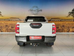 Toyota Hilux 2.8GD-6 Xtra cab Legend manual - Image 5