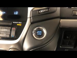 Toyota Land Cruiser 200 4.5D-4D V8 VX-R - Image 16