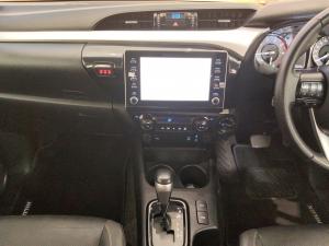 Toyota Hilux 2.8GD-6 double cab 4x4 Raider auto - Image 14