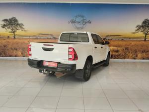 Toyota Hilux 2.8GD-6 double cab 4x4 Raider auto - Image 2