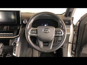 Toyota Land Cruiser 300 3.3D GX-R - Image 8