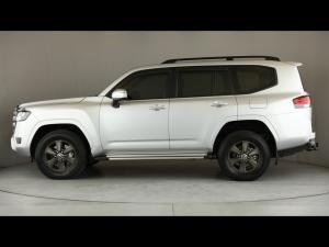 Toyota Land Cruiser 300 3.3D GX-R - Image 22