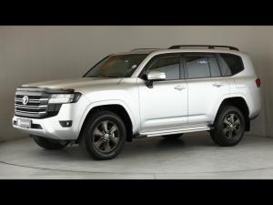 Toyota Land Cruiser 300 3.3D GX-R - Image 23