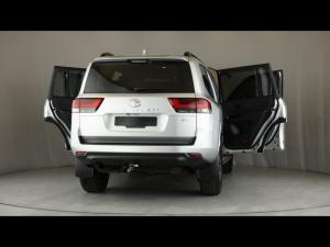 Toyota Land Cruiser 300 3.3D GX-R - Image 24