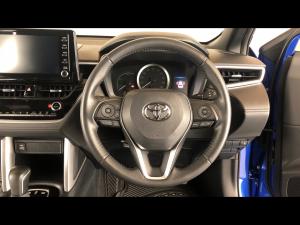 Toyota Corolla Cross 1.8 Hybrid XS - Image 8