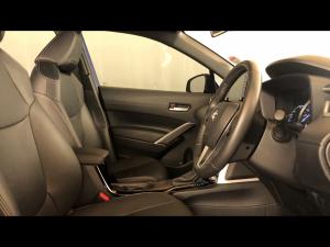 Toyota Corolla Cross 1.8 Hybrid XS - Image 10