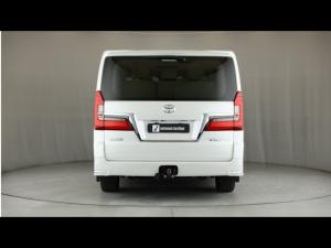 Toyota Quantum 2.8 LWB bus 9-seater VX Premium - Image 5