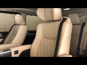 Toyota Quantum 2.8 LWB bus 9-seater VX Premium - Image 11