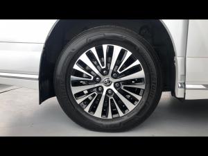 Toyota Quantum 2.8 LWB bus 9-seater VX Premium - Image 20