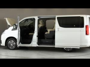 Toyota Quantum 2.8 LWB bus 9-seater VX Premium - Image 26