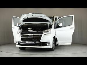 Toyota Quantum 2.8 LWB bus 9-seater VX Premium - Image 28