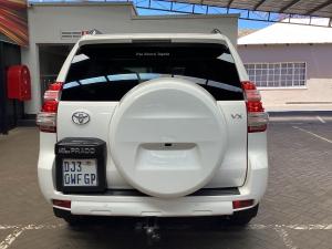 Toyota Land Cruiser Prado 4.0 VX - Image 5