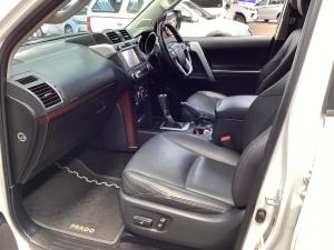 Toyota Land Cruiser Prado 4.0 VX - Image 7