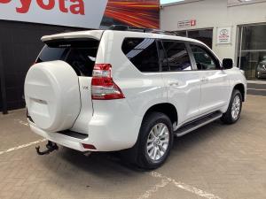 Toyota Land Cruiser Prado 4.0 VX - Image 2