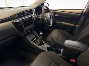 Toyota Corolla Quest 1.8 Plus manual - Image 7