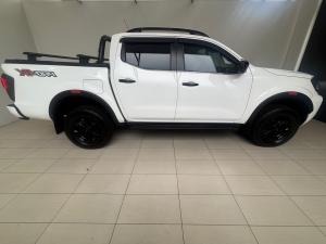 Nissan Navara 2.5DDTi double cab Pro-4X 4x4 - Image 3