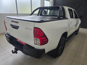 Toyota Hilux 2.4GD-6 double cab Raider manual - Image 2