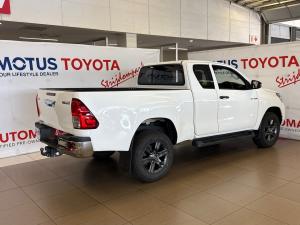 Toyota Hilux 2.4GD-6 Xtra cab Raider auto - Image 2