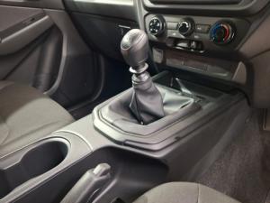 Isuzu D-Max 1.9TD single cab L manual - Image 10