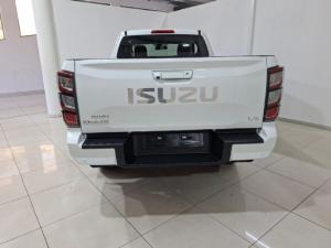 Isuzu D-Max 1.9TD Extended cab LS 4x4 auto - Image 5