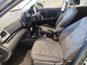 Mahindra XUV 3XO 1.2T MX2 manual - Image 10