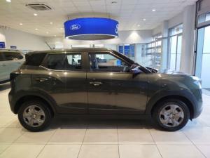 Mahindra XUV 3XO 1.2T MX2 manual - Image 4