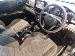Mahindra XUV 3XO 1.2T MX2 manual - Image 9