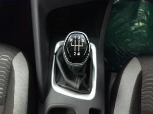 Nissan Magnite 1.0 Acenta manual - Image 10