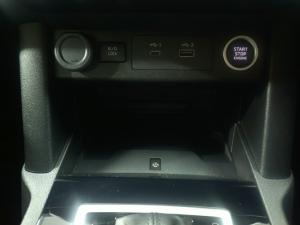 Mitsubishi Triton 2.4DI-D double cab GLS 4x4 auto - Image 10